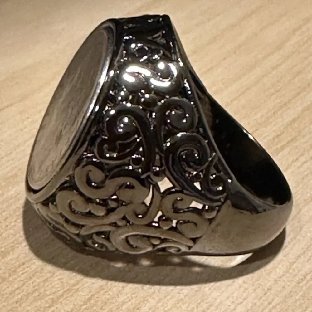 Vintage Gunmetal Filigree Italian Lira Coin Statement Ring Repubblica Italiana 6